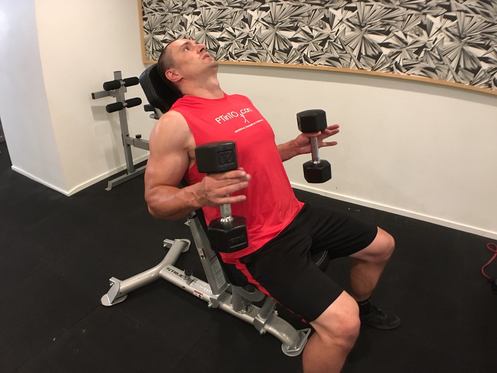 5 exercices pour des gros bras cet été